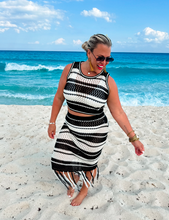 Load image into Gallery viewer, Cabana Days Crochet Set