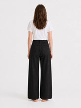 Load image into Gallery viewer, Emmy Wide Leg Jeans