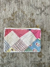 Load image into Gallery viewer, Vintage Quilted Pouch