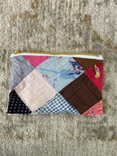 Load image into Gallery viewer, Vintage Quilted Pouch