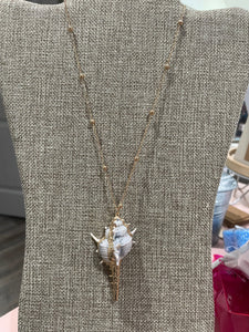 Beachy Shell Necklace