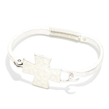 Load image into Gallery viewer, Hammered Metal Hinge Bracelet
