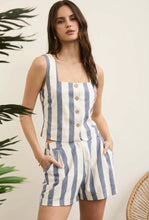 Load image into Gallery viewer, Lacy Linen Shorts
