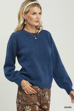Load image into Gallery viewer, Dommy Scalloped Sweater
