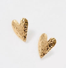 Load image into Gallery viewer, Hammered Heart Studs
