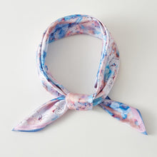 Load image into Gallery viewer, Scarlett Scarves
