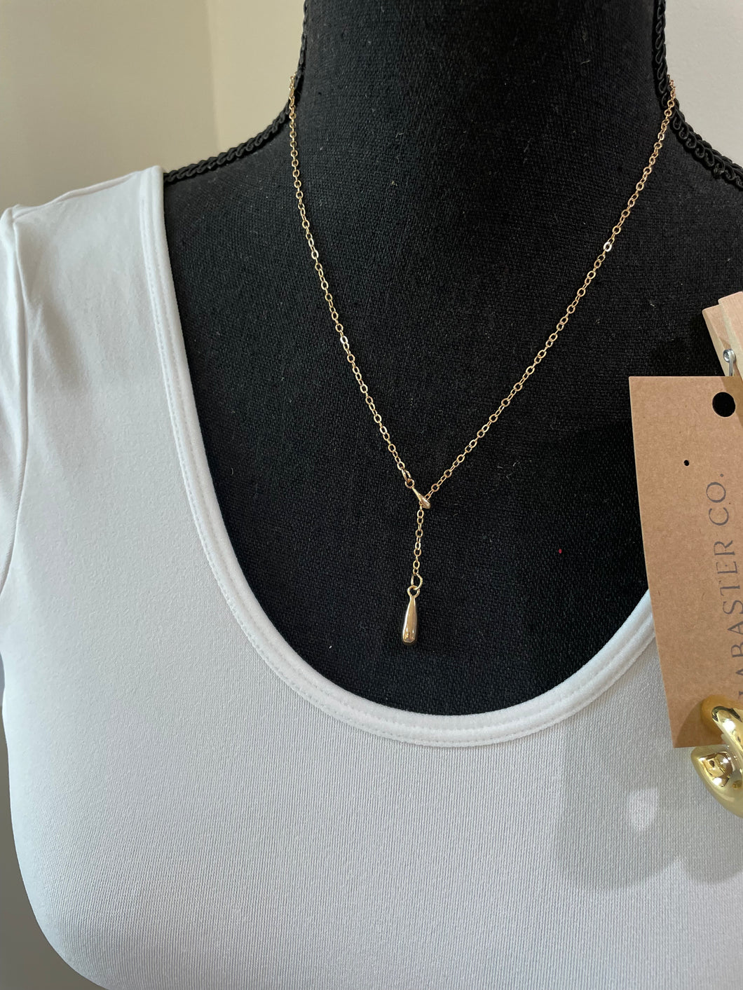 Teardrop necklace