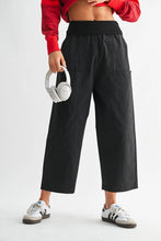 Load image into Gallery viewer, Monica Wide Leg Cropped Pants
