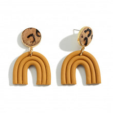 Load image into Gallery viewer, Armie Earrings
