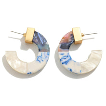 Load image into Gallery viewer, Coreen Earrings
