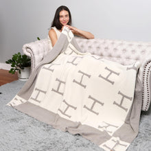 Load image into Gallery viewer, Luxe Comfy Cozy Blanket
